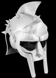 Maximus gadijatorska kaciga iz filma Gladijator