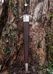 Srednjovjekovni široki mač s koricama