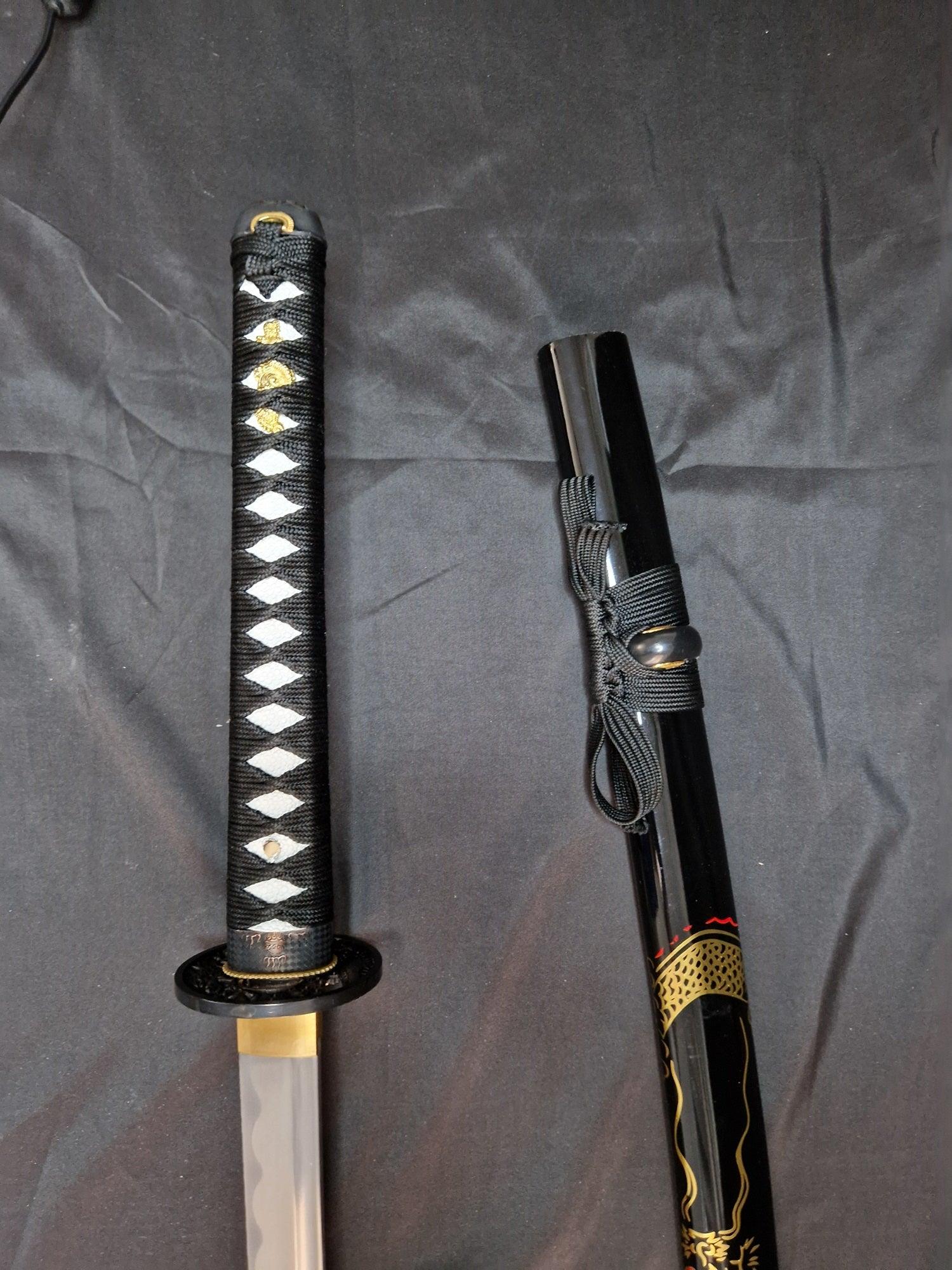 【R&B】Katana dB Customs | Brought the Suzuki Katana restomod out for one